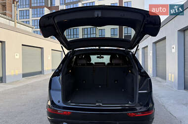 Внедорожник / Кроссовер Audi Q5 2012 в 