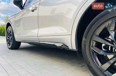 Внедорожник / Кроссовер Audi Q5 2022 в 