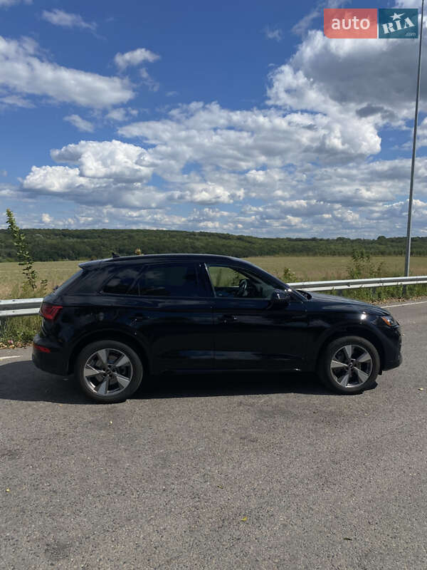 Позашляховик / Кросовер Audi Q5 2023 в Жмеринці