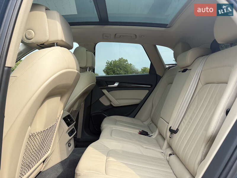 Позашляховик / Кросовер Audi Q5 2017 в Білій Церкві фото 16 Позашляховик / Кросовер Audi Q5 2017 в Білій Церкві