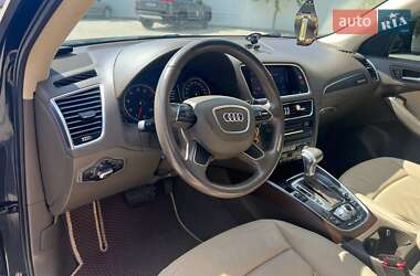 Внедорожник / Кроссовер Audi Q5 2015 в 