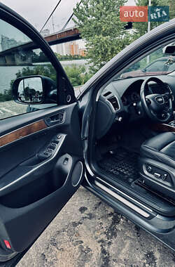 Внедорожник / Кроссовер Audi Q5 2016 в 