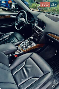 Внедорожник / Кроссовер Audi Q5 2016 в 