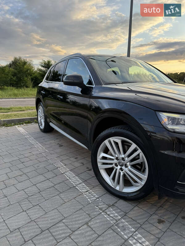 Внедорожник / Кроссовер Audi Q5 2016 в Львове