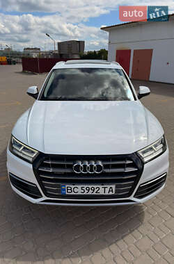 Позашляховик / Кросовер Audi Q5 2016 в Львові