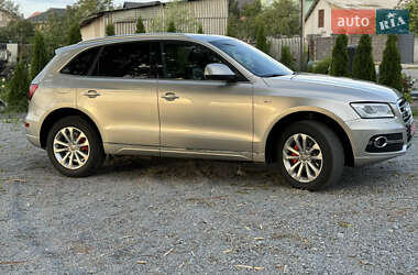 Позашляховик / Кросовер Audi Q5 2014 в 