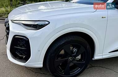 Внедорожник / Кроссовер Audi Q5 2025 в 