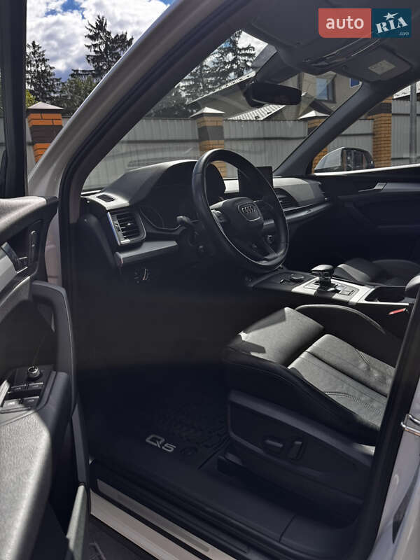 Внедорожник / Кроссовер Audi Q5 2017 в Виннице