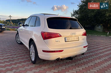 Позашляховик / Кросовер Audi Q5 2011 в 