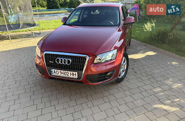 Внедорожник / Кроссовер Audi Q5 2011 в Сваляве