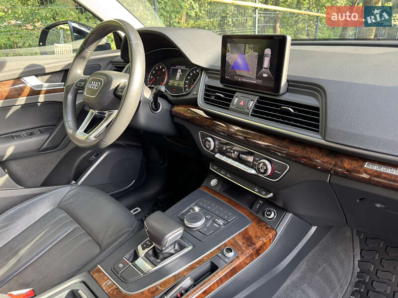 Внедорожник / Кроссовер Audi Q5 2018 в Львове