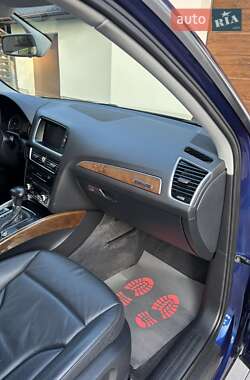 Внедорожник / Кроссовер Audi Q5 2015 в 