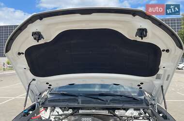 Внедорожник / Кроссовер Audi Q5 2020 в 