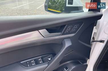 Внедорожник / Кроссовер Audi Q5 2020 в 