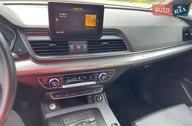Внедорожник / Кроссовер Audi Q5 2020 в 