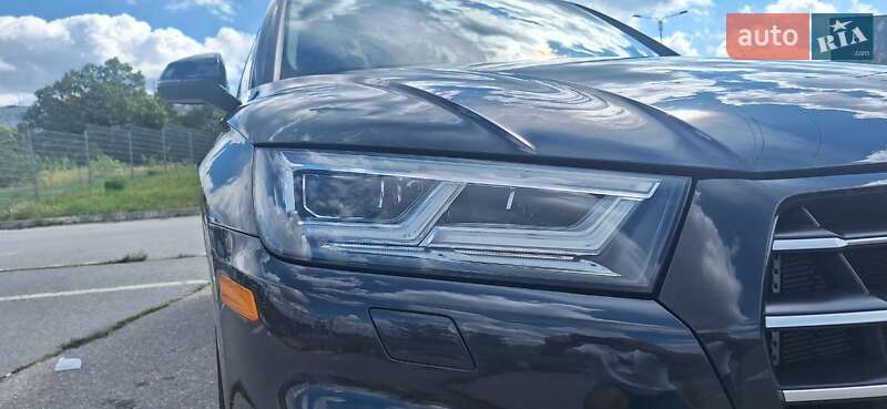 Внедорожник / Кроссовер Audi Q5 2020 в Харькове