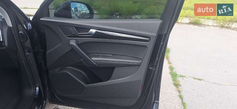 Внедорожник / Кроссовер Audi Q5 2020 в Харькове