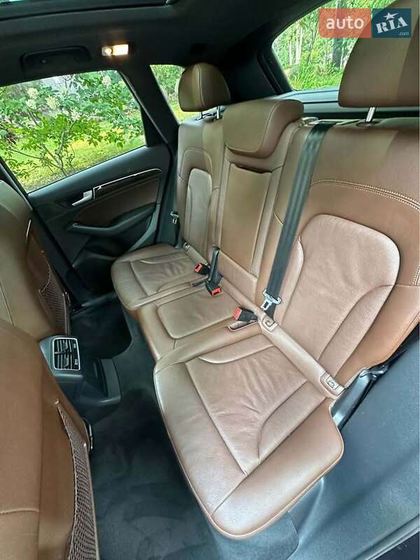 Внедорожник / Кроссовер Audi Q5 2015 в Львове