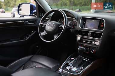 Внедорожник / Кроссовер Audi Q5 2015 в 