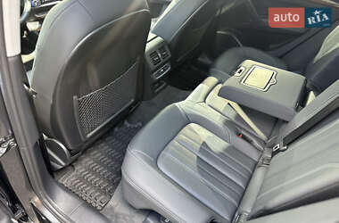 Внедорожник / Кроссовер Audi Q5 2020 в 