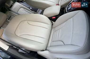 Позашляховик / Кросовер Audi Q5 2015 в 