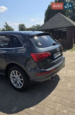 Внедорожник / Кроссовер Audi Q5 2011 в 
