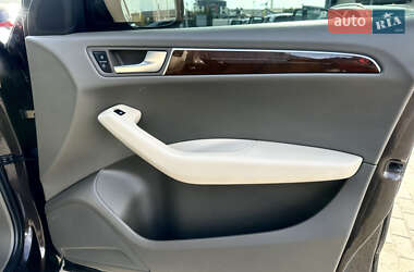 Внедорожник / Кроссовер Audi Q5 2011 в 