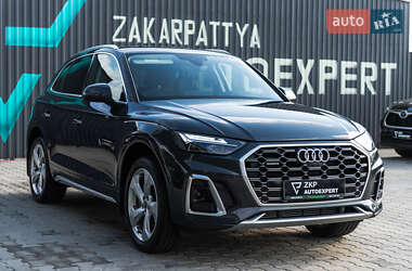 Позашляховик / Кросовер Audi Q5 2020 в 