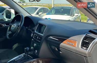 Внедорожник / Кроссовер Audi Q5 2016 в 