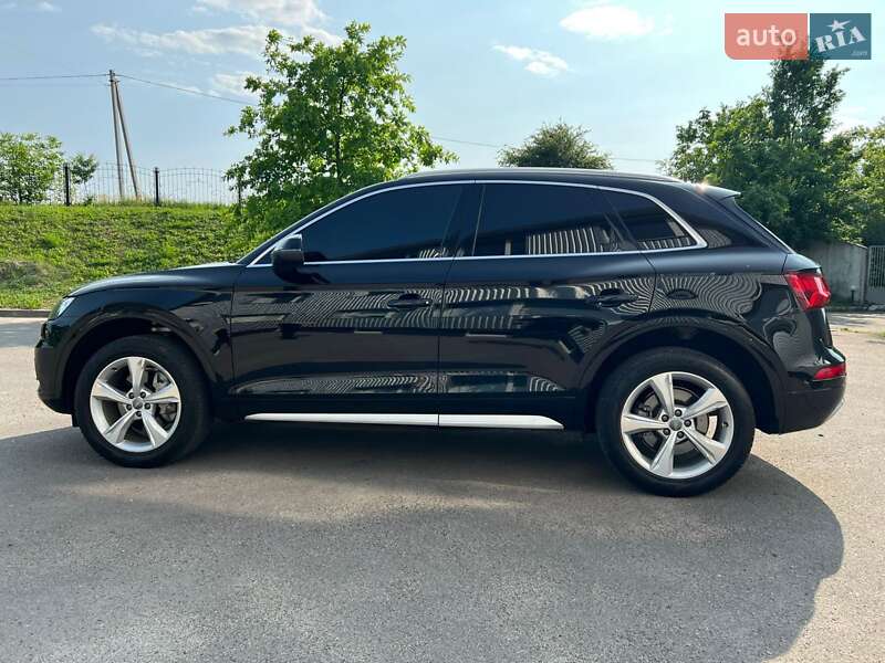Внедорожник / Кроссовер Audi Q5 2020 в Сумах