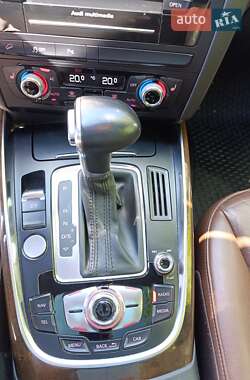 Внедорожник / Кроссовер Audi Q5 2012 в 