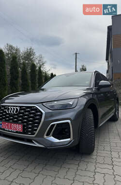 Внедорожник / Кроссовер Audi Q5 2022 в Стрые