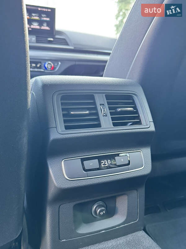 Внедорожник / Кроссовер Audi Q5 2021 в Киеве фото 23 Внедорожник / Кроссовер Audi Q5 2021 в Киеве