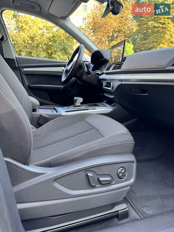 Внедорожник / Кроссовер Audi Q5 2021 в Киеве фото 31 Внедорожник / Кроссовер Audi Q5 2021 в Киеве