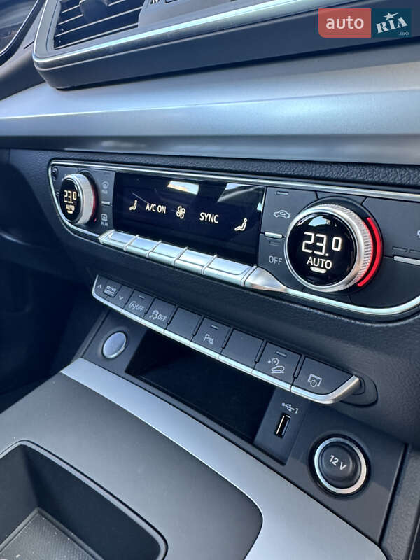 Внедорожник / Кроссовер Audi Q5 2021 в Киеве фото 35 Внедорожник / Кроссовер Audi Q5 2021 в Киеве