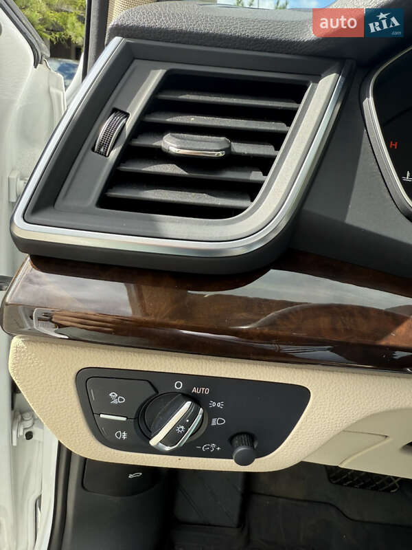 Позашляховик / Кросовер Audi Q5 2020 в Львові