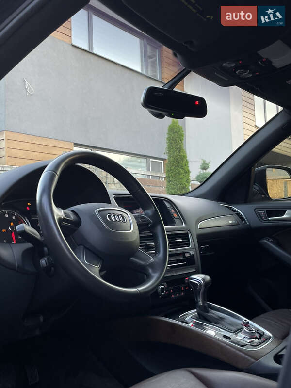 Позашляховик / Кросовер Audi Q5 2013 в Стрию