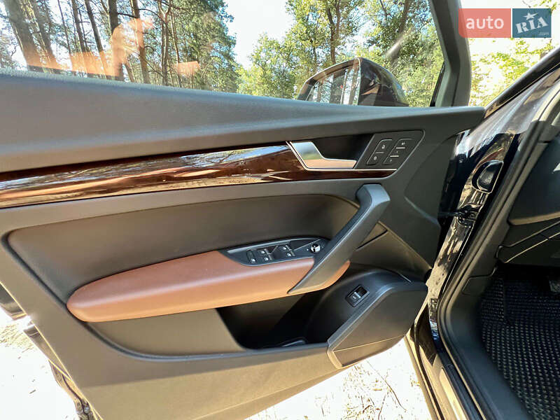 Позашляховик / Кросовер Audi Q5 2018 в Кропивницькому фото 16 Позашляховик / Кросовер Audi Q5 2018 в Кропивницькому