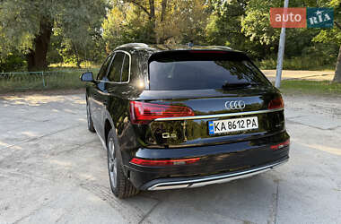 Внедорожник / Кроссовер Audi Q5 2022 в 
