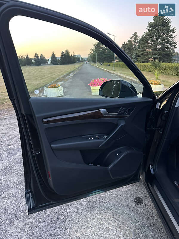 Внедорожник / Кроссовер Audi Q5 2018 в Маневичах фото 10 Внедорожник / Кроссовер Audi Q5 2018 в Маневичах