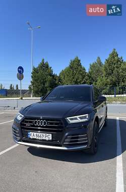 Внедорожник / Кроссовер Audi Q5 2018 в 