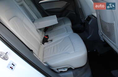 Позашляховик / Кросовер Audi Q5 2015 в 
