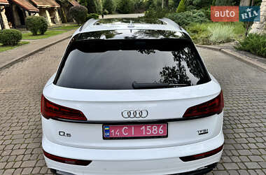 Внедорожник / Кроссовер Audi Q5 2024 в 