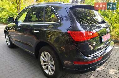 Внедорожник / Кроссовер Audi Q5 2015 в 