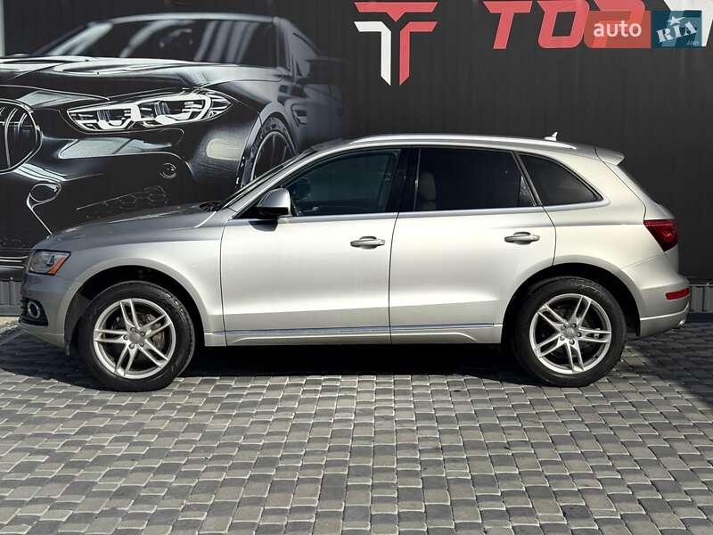 Позашляховик / Кросовер Audi Q5 2015 в Львові