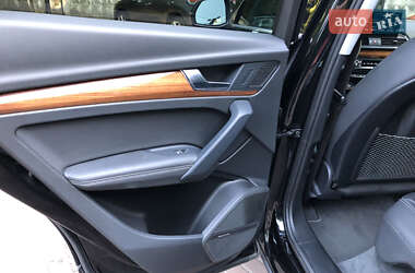 Внедорожник / Кроссовер Audi Q5 2023 в 