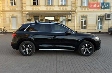 Внедорожник / Кроссовер Audi Q5 2020 в 