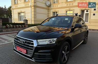 Внедорожник / Кроссовер Audi Q5 2020 в 