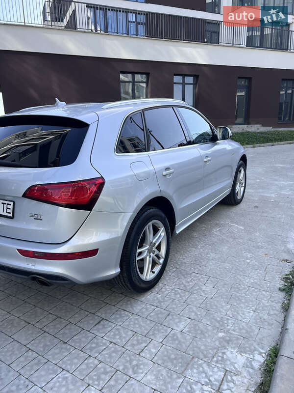 Внедорожник / Кроссовер Audi Q5 2013 в Львове