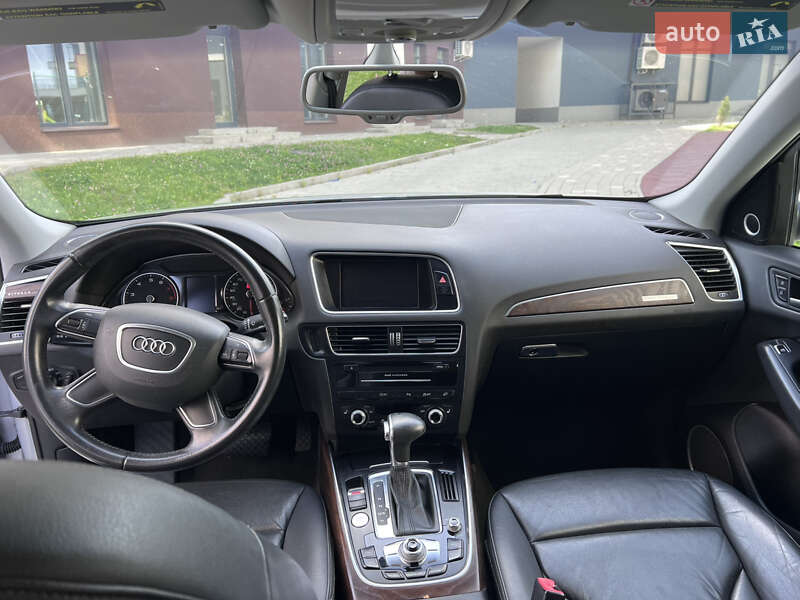 Внедорожник / Кроссовер Audi Q5 2013 в Львове